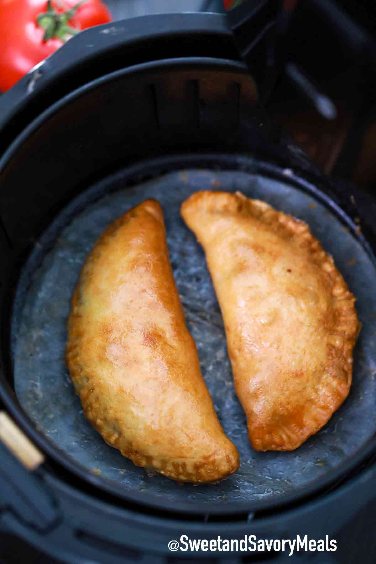 Air Fryer Beef Empanadas [Video] Sweet and Savory Meals