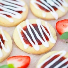 strawberry thumbprint cookies