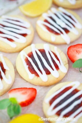 strawberry thumbprint cookies