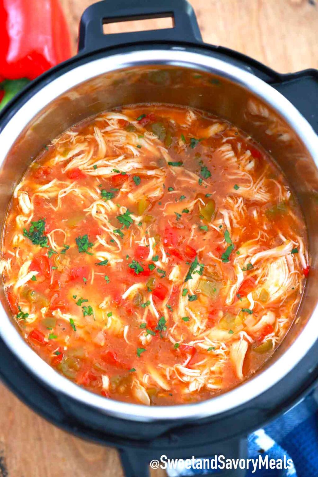 Instant Pot Chicken Fajita Soup Recipe - Sweet and Savory Meals