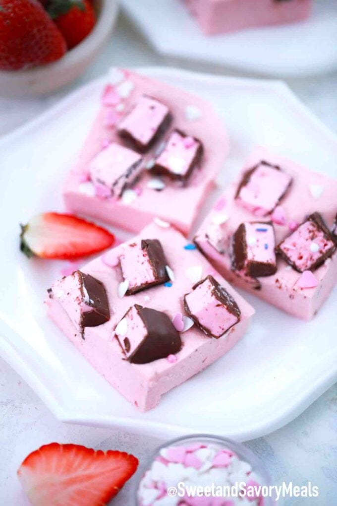 strawberry fudge on a plate