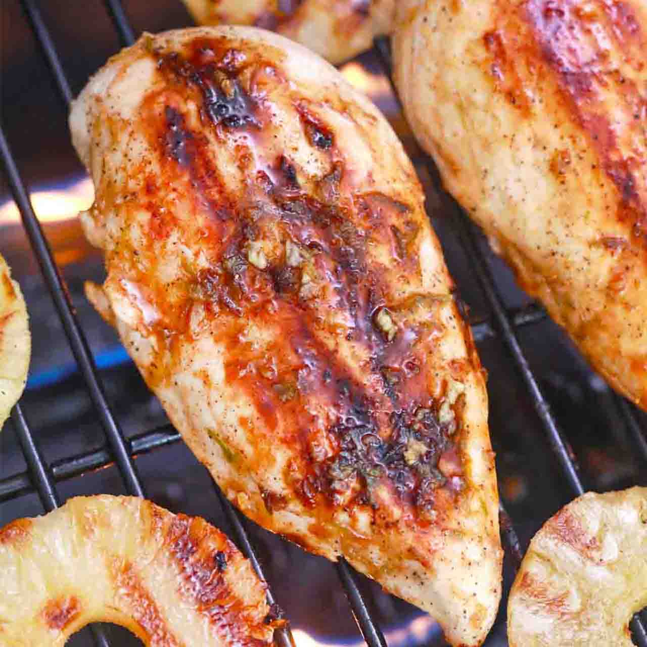 Grilled Pineapple Chicken [video] Sweet And Savory Meals