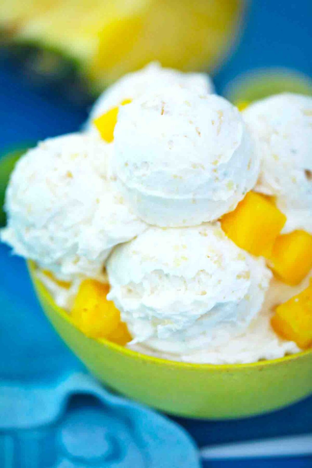 NoChurn Pineapple Ice Cream Recipe [Video] Sweet and Savory Meals