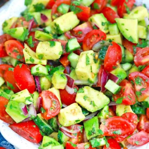 Cucumber Tomato Avocado Salad Recipe [Video] - S&SM