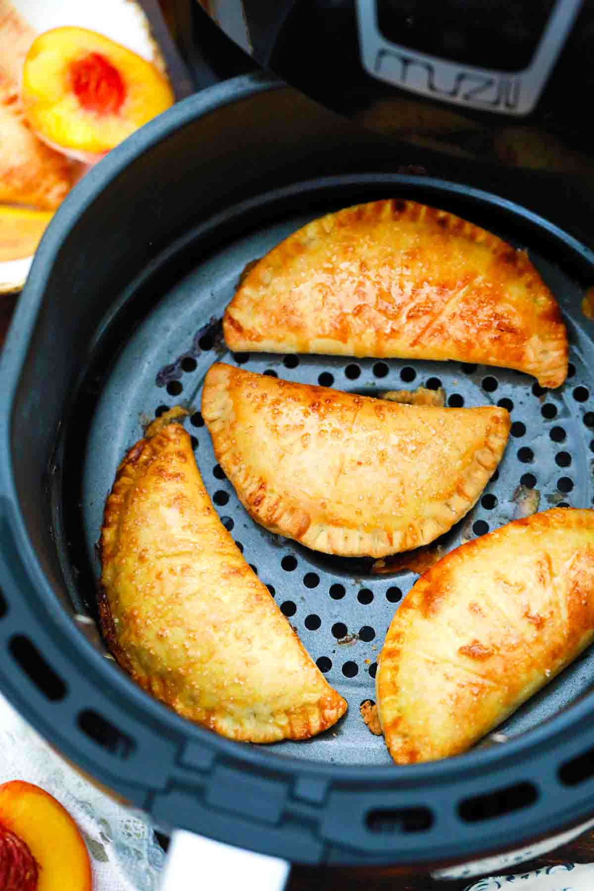 Air Fryer Peach Hand Pies [Video] Sweet and Savory Meals