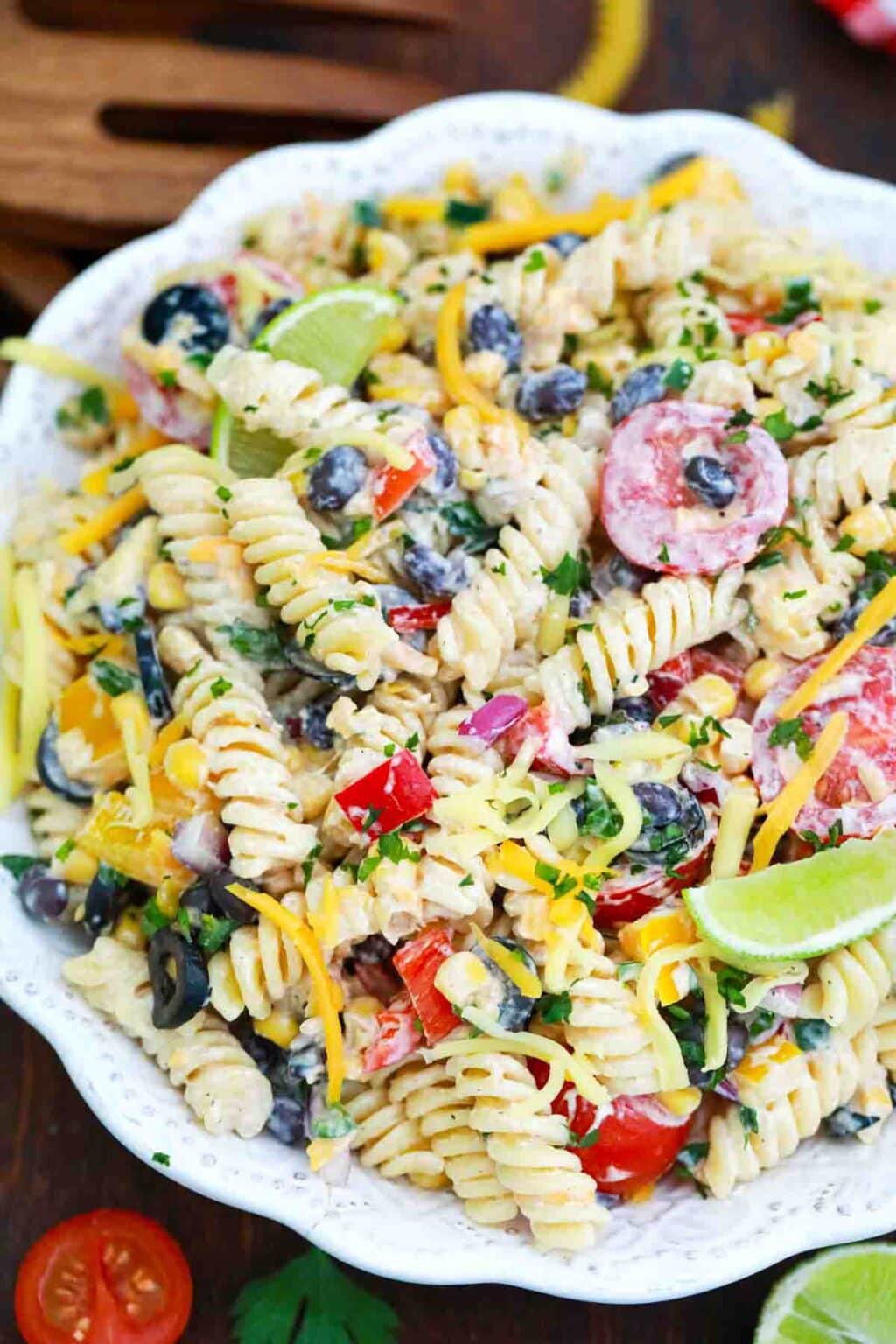 Southwest Ranch Pasta Salad Recipe [Video] - Sweet and Savory Meals