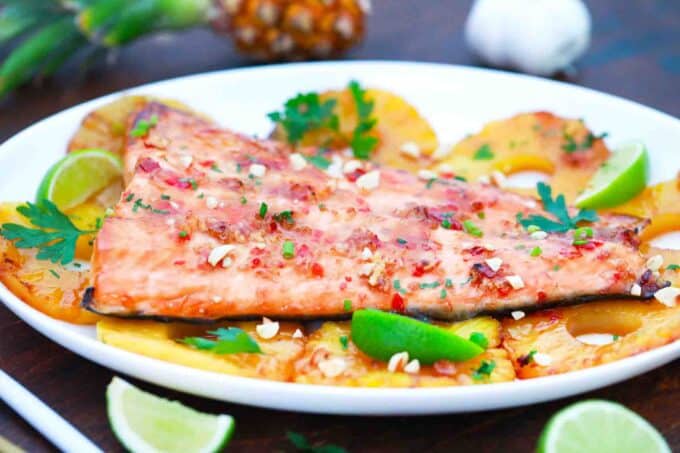 sweet chili pineapple salmon fillet on a serving plate