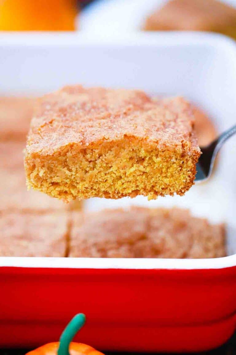 pumpkin snickerdoodle bar on a spatula