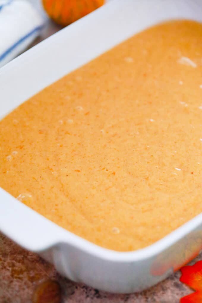 Baking a pumpkin cake.