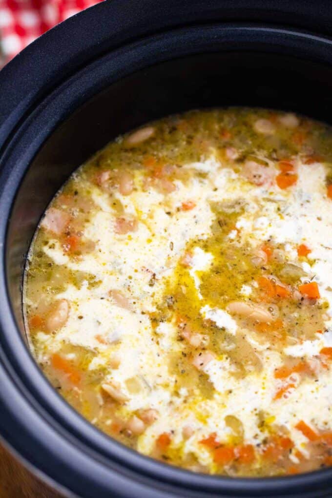 adding a creamy roux to crockpot ham and bean soup