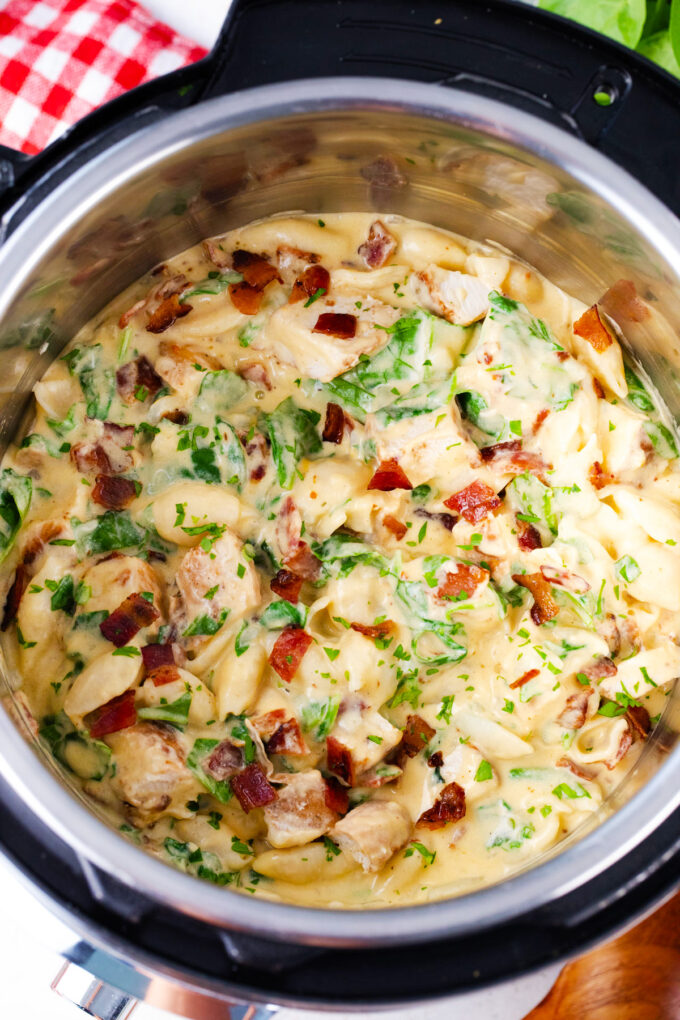 Overhead shot of cheesy instant pot chicken bacon ranch pasta.