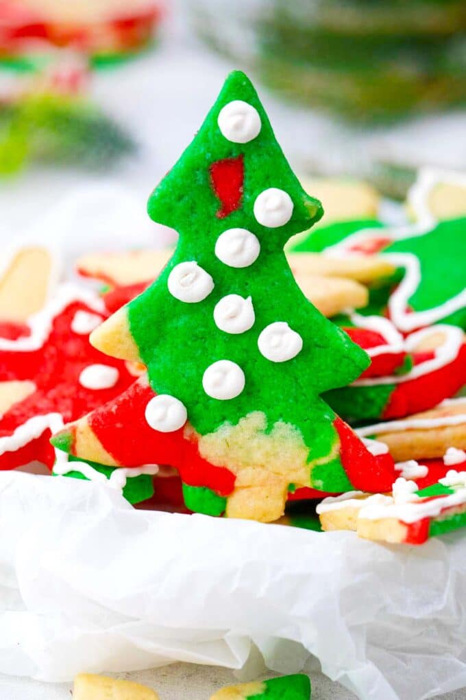 red white and green Christmas sugar cookie