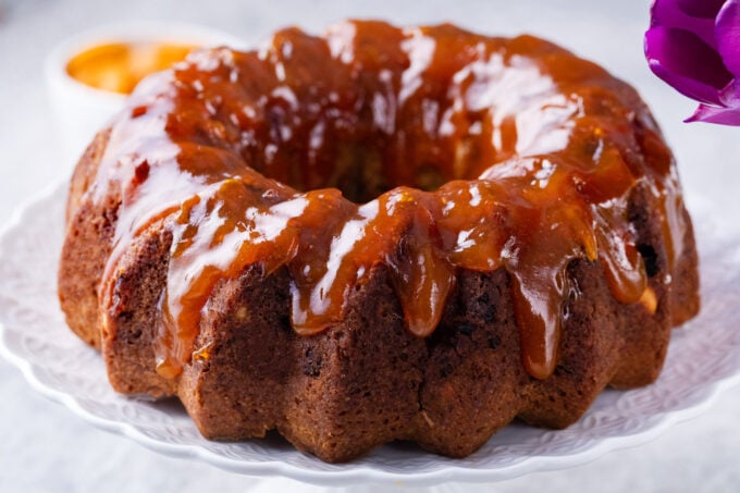 Simnel cake topped with apricot jam.
