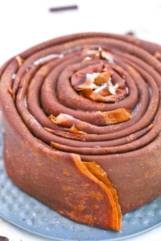 chocolate crepes swirl to make into a cake