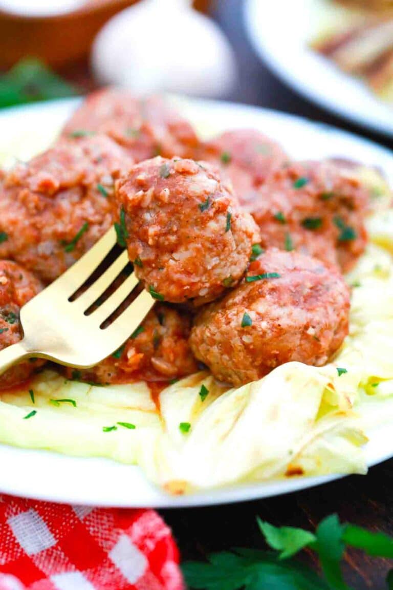 Meatball Stuffed Cabbage Recipe [Video] Sweet and Savory Meals