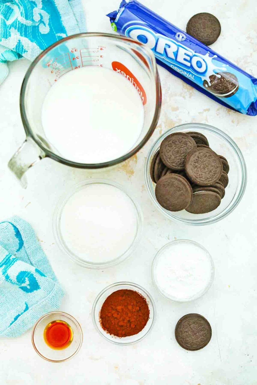 5 Minute Chocolate Oreo Pudding Recipe - Sweet and Savory Meals