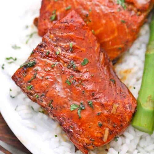 7 Ingredients - Maple Syrup Salmon Recipe - Sweet and Savory Meals