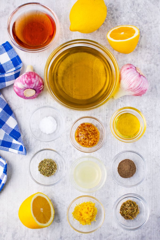 Greek salad dressing recipe ingredients.