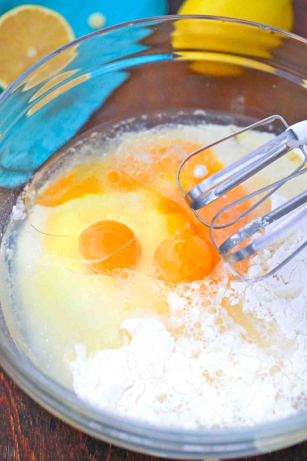 Lemon Earthquake Cake Recipe [Video] Sweet and Savory Meals