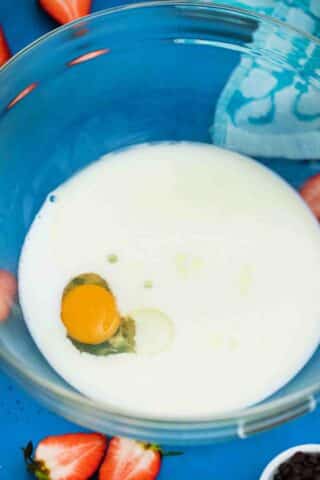 milk and egg in a bowl