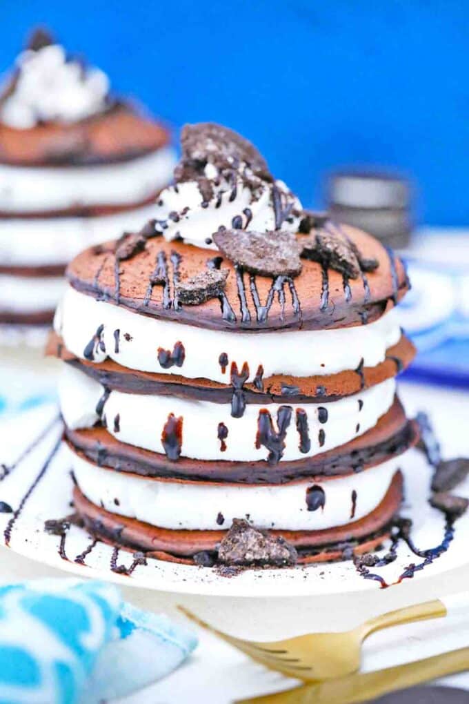 oreo pancakes with thick cream layers in between them