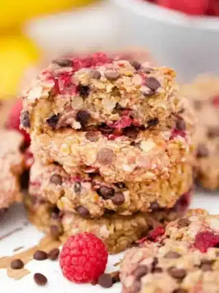 best-healthy-raspberry-cookies-768x1152.jpg