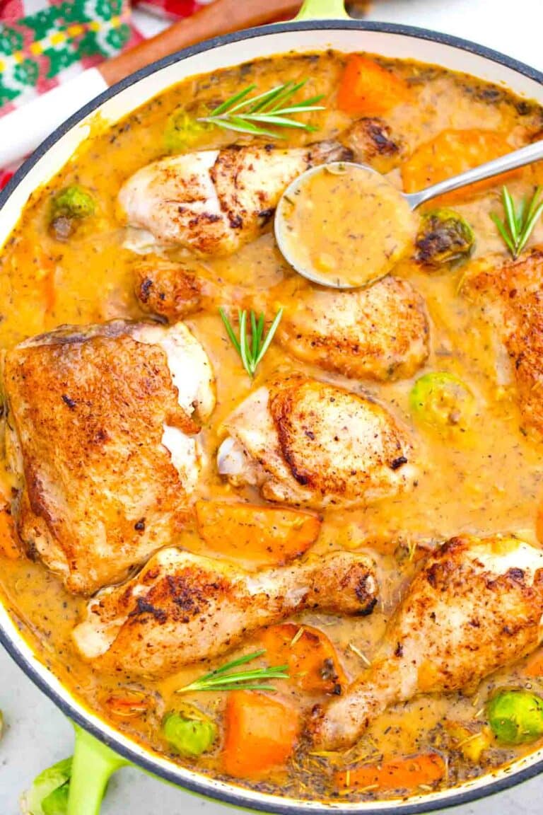 overhead shot of one pan roasted chicken and veggie dinner