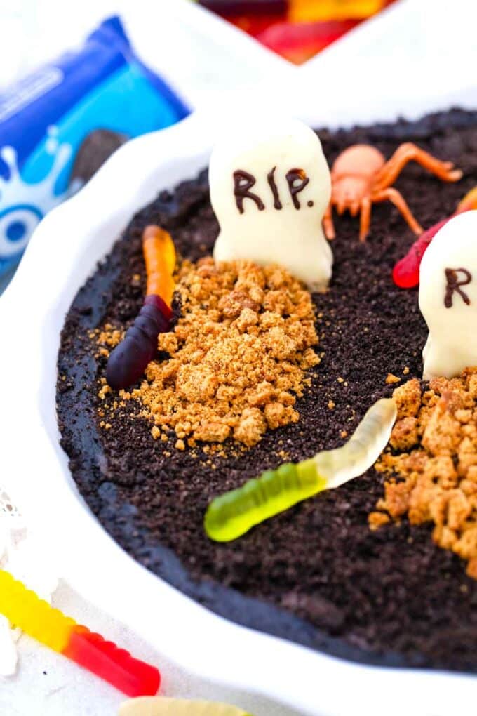 oreo dirt pie with graves and candy worms