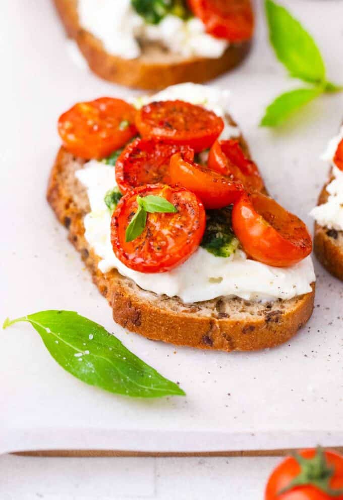 burrata bruschetta
