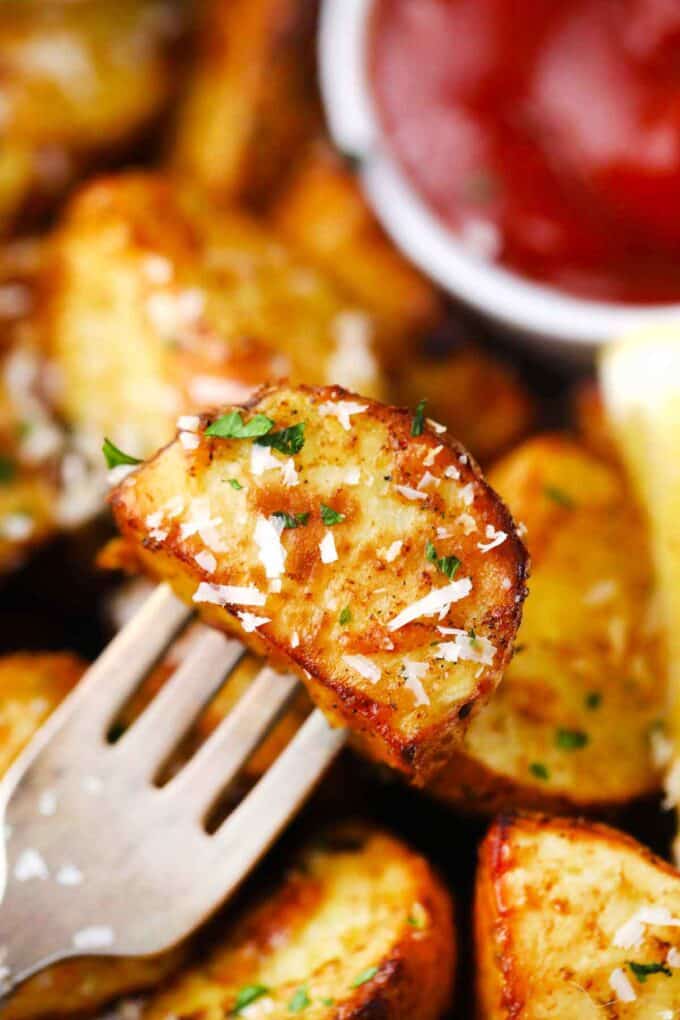 crispy parmesan air fried potatoes