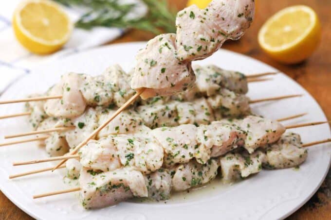 keto italian chicken skewers raw