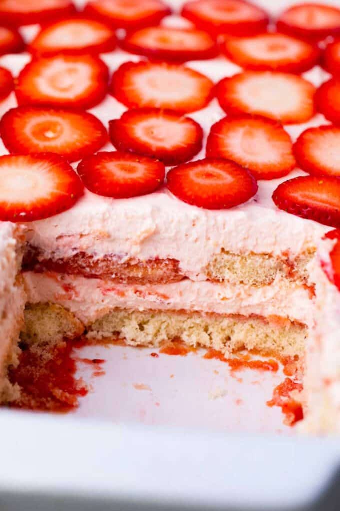 No bake strawberry tiramisu in a casserole dish.