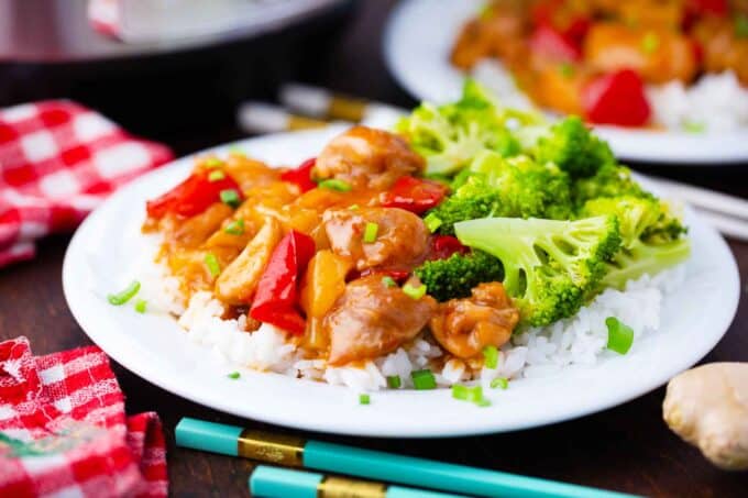 instant pot sweet and sour chicken served with broccoli and white rice