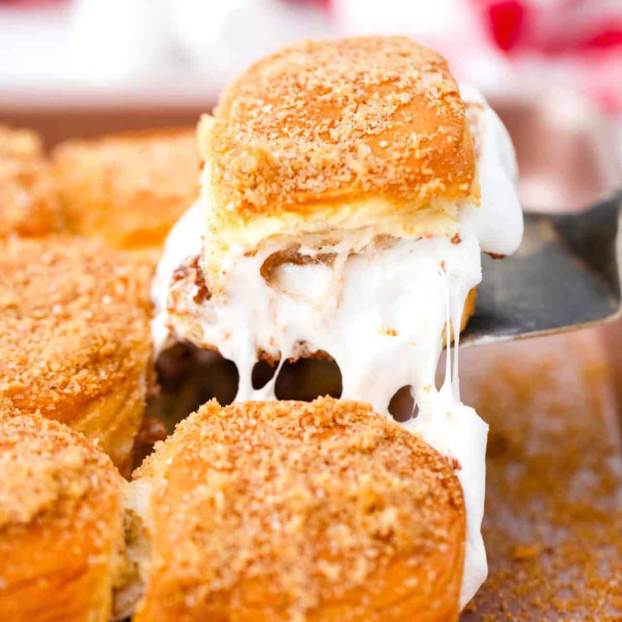 Peanut Butter Cup S’mores Sliders