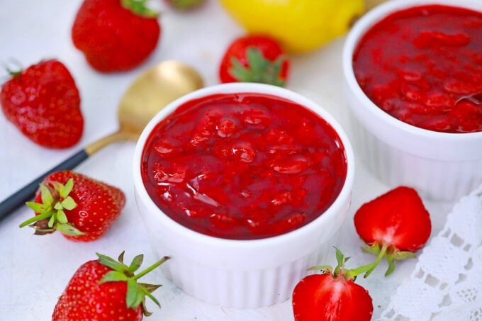 Chucky homemade strawberry sauce in a small bowl.