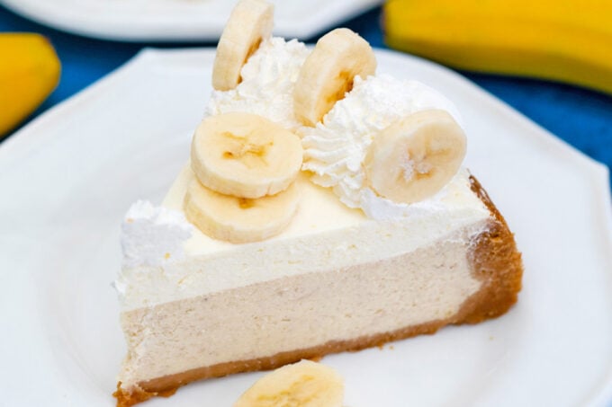Homemade version of Cheesecake Factory banana cream cheesecake recipe.