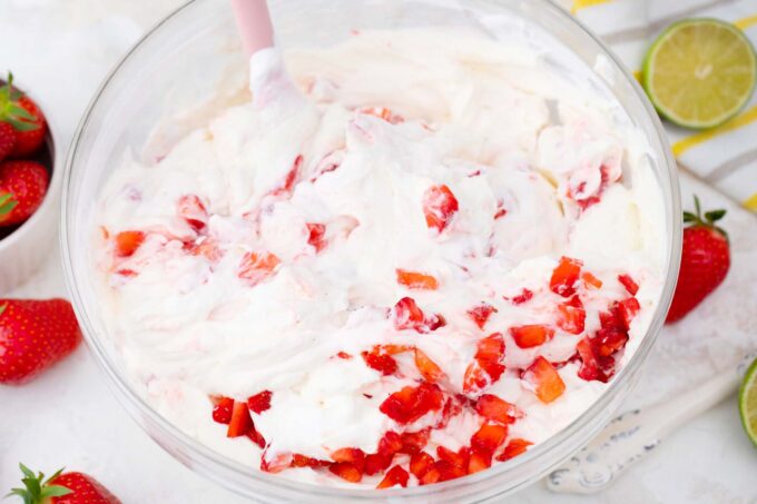 Mascarpone cream with strawberries.