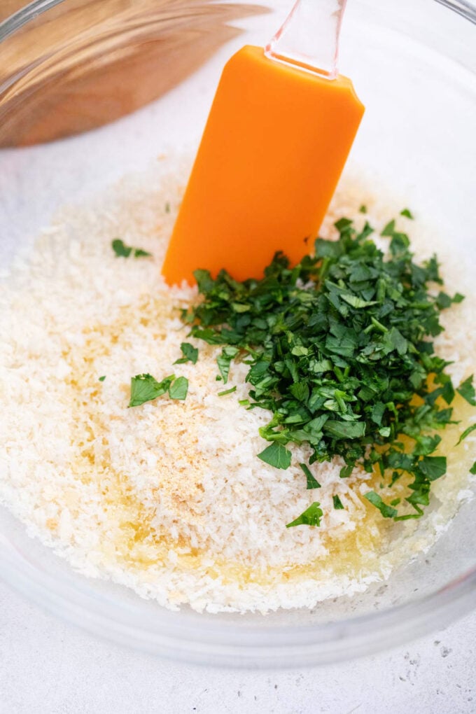Panko topping for mac and cheese.