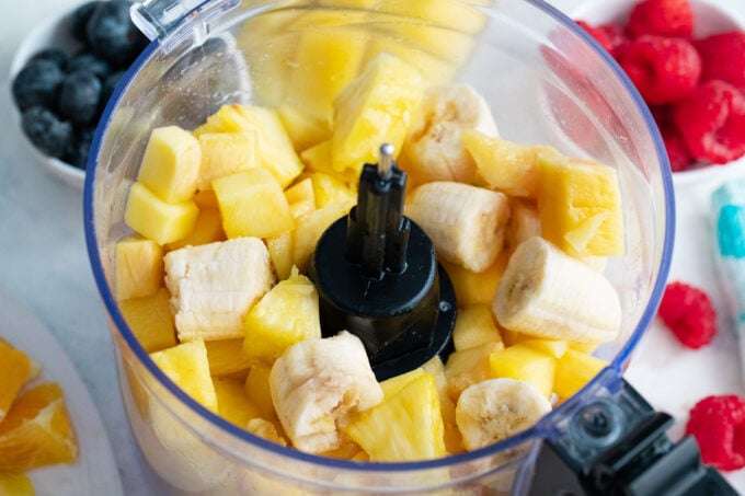 Yellow fruit puree mixture.