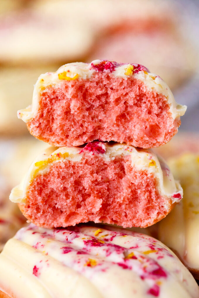 Pink strawberry madeleines.