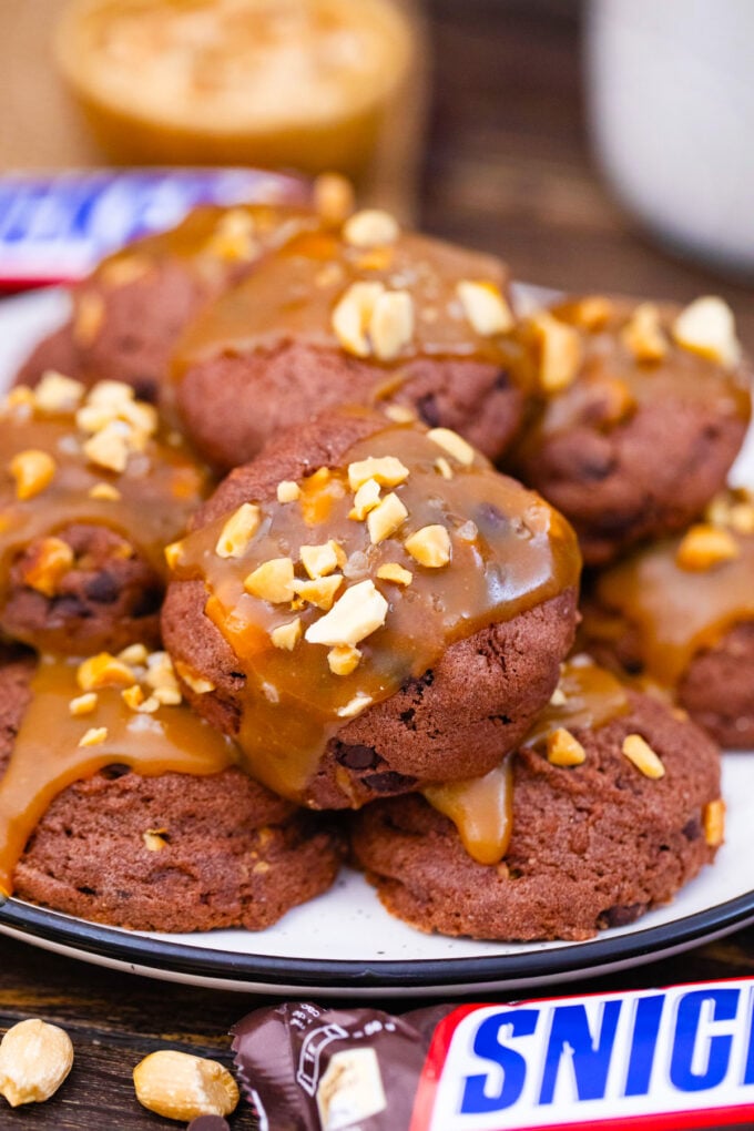Caramel topped snickers cookies.